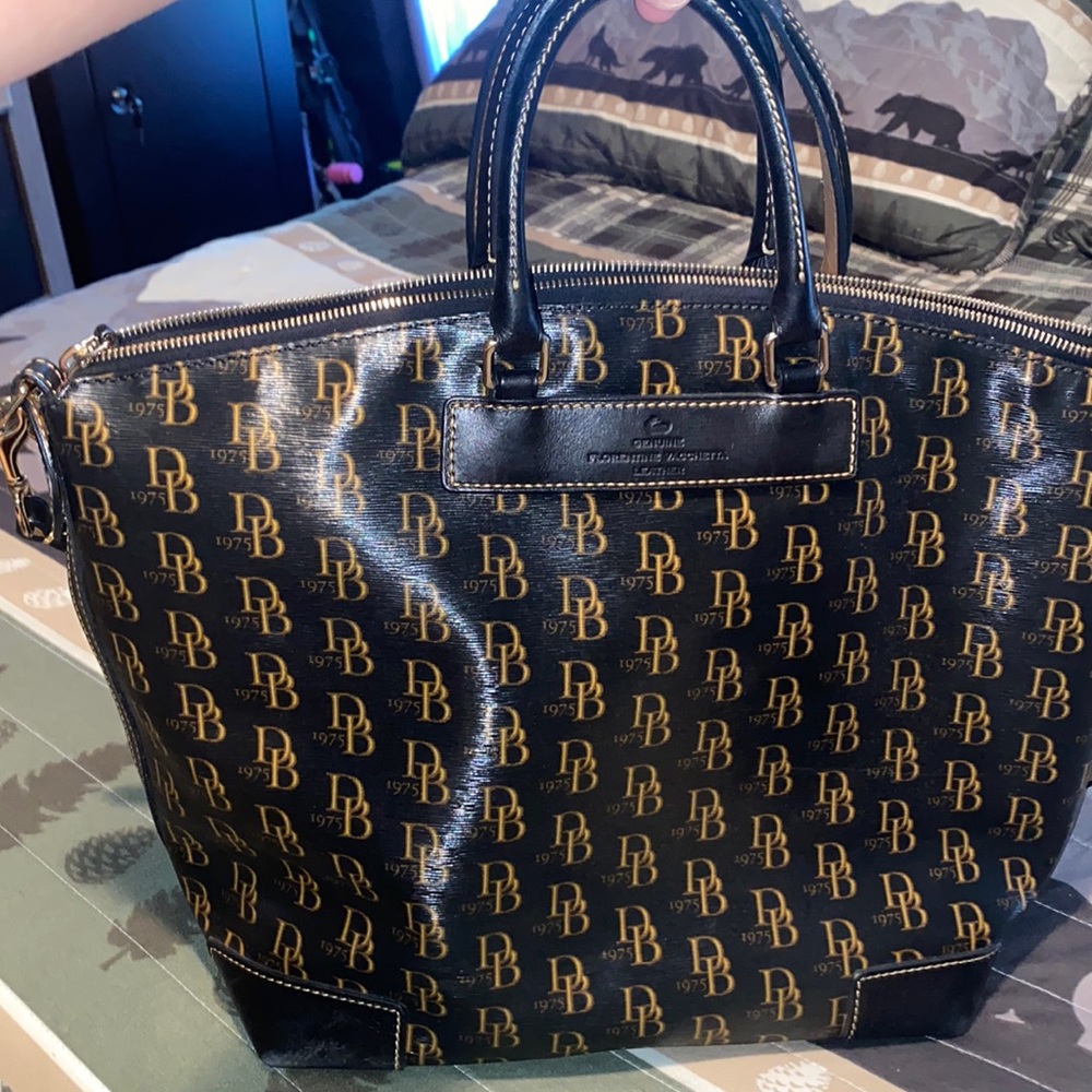 Dooney and Bourke handbag